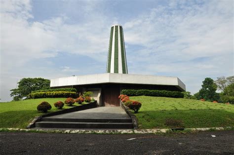 cemetery quezon city|Himlayan Memorial Parks .
